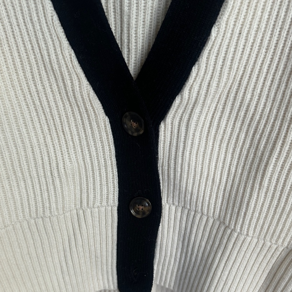 BNWT BLDWN Cream Cardigan with Black Trim - Picture 3 of 6